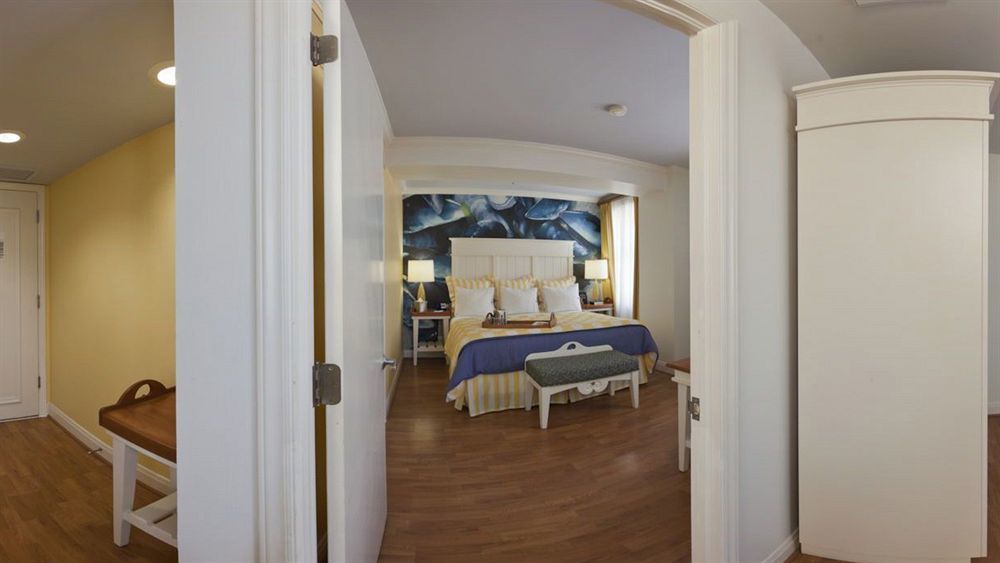 Hotel Indigo Dallas Downtown By Ihg Esterno foto